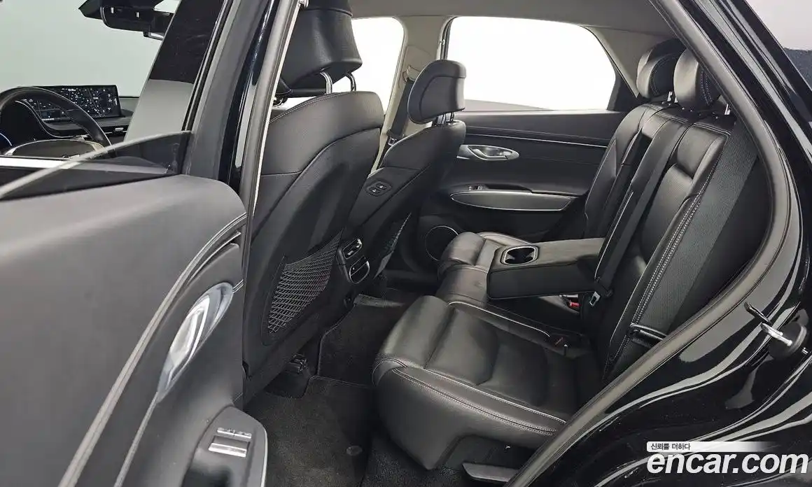 Genesis GV70 2021 2.2 Автомат в Москве № 1343677, фото 11