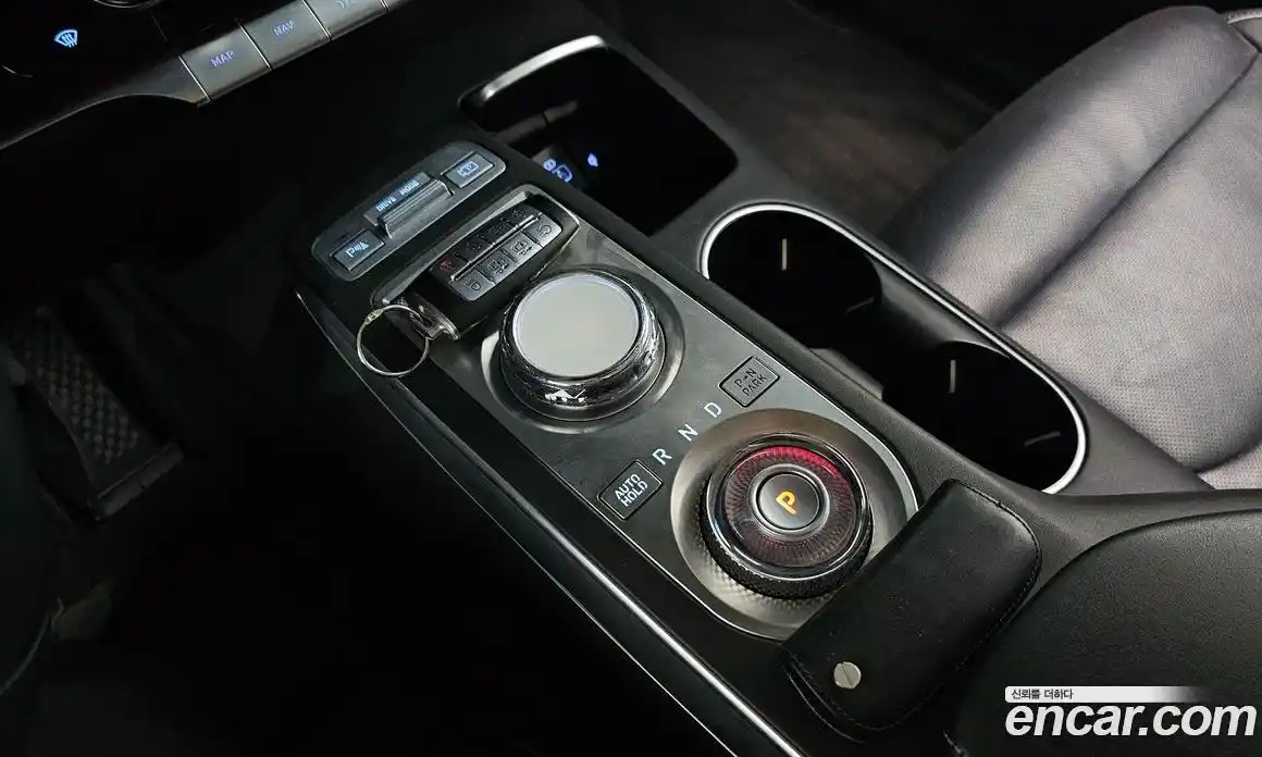 Genesis GV70 2021 2.2 Автомат в Москве № 1343677, фото 9