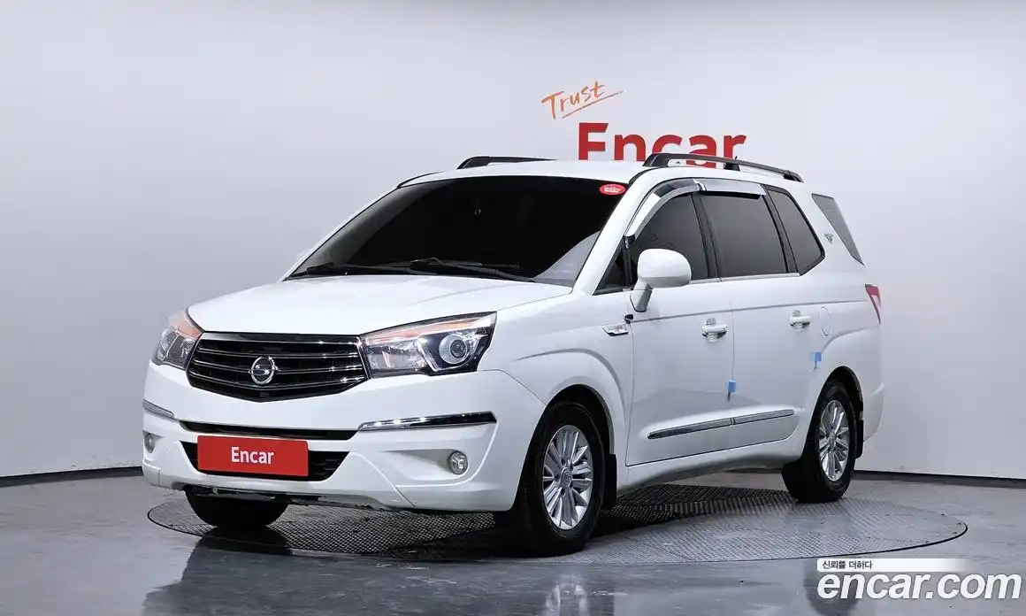 SsangYong Korando 2015 2.0 Автомат в Москве № 1344445, фото 1