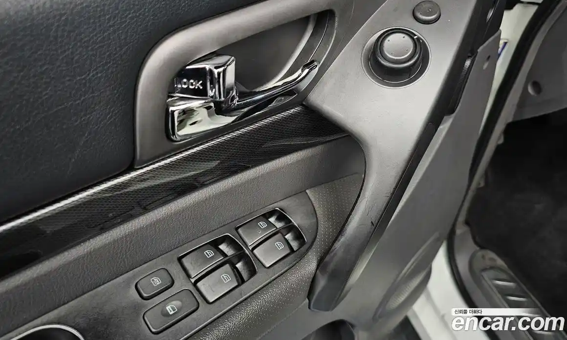 SsangYong Korando 2015 2.0 Автомат в Москве № 1344445, фото 15