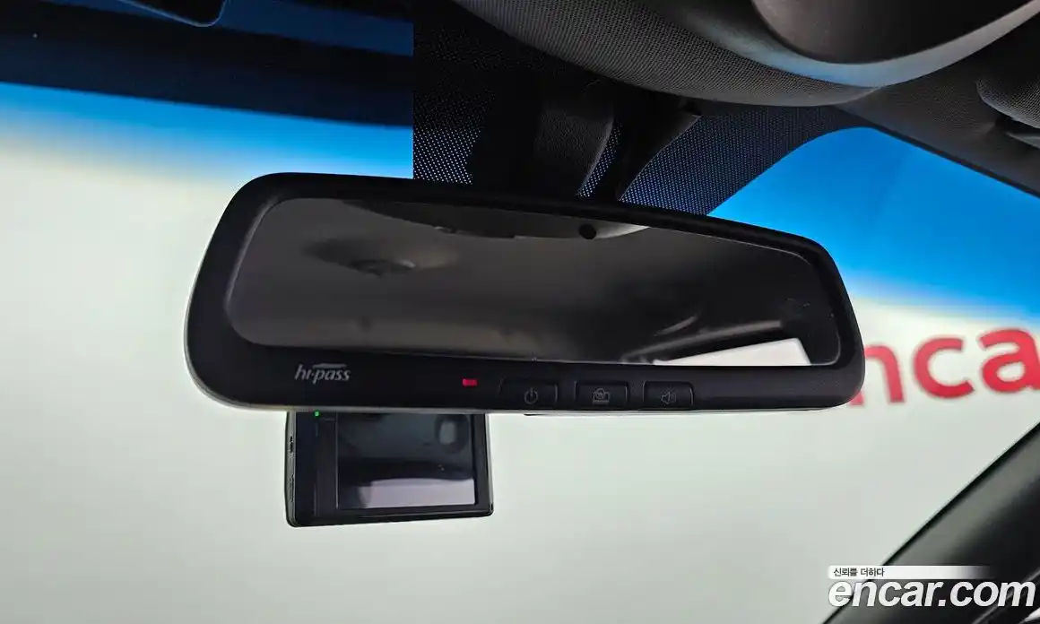 SsangYong Korando 2013 2.0 Автомат в Москве № 1344468, фото 18