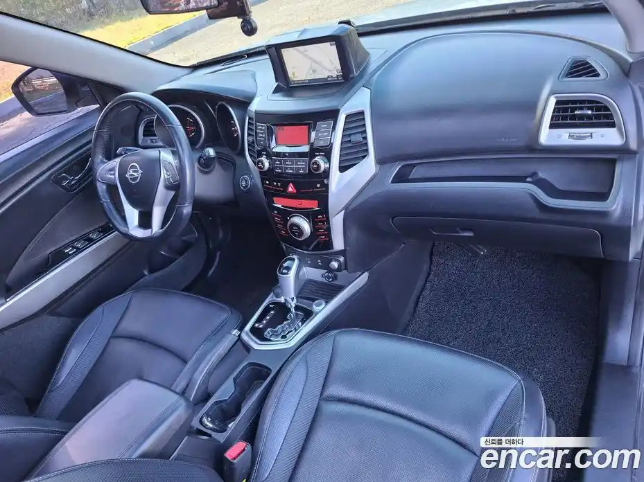 SsangYong TIBOLI 2015 1.6 Автомат в Москве № 1344490, фото 15
