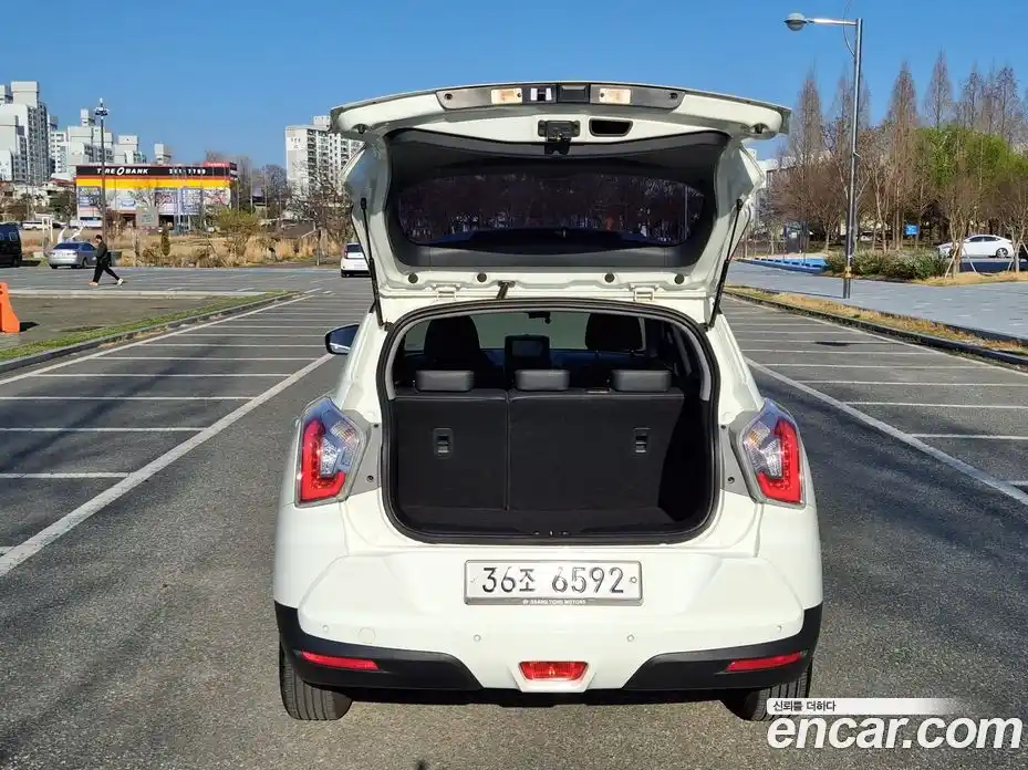 SsangYong TIBOLI 2015 1.6 Автомат в Москве № 1344490, фото 7