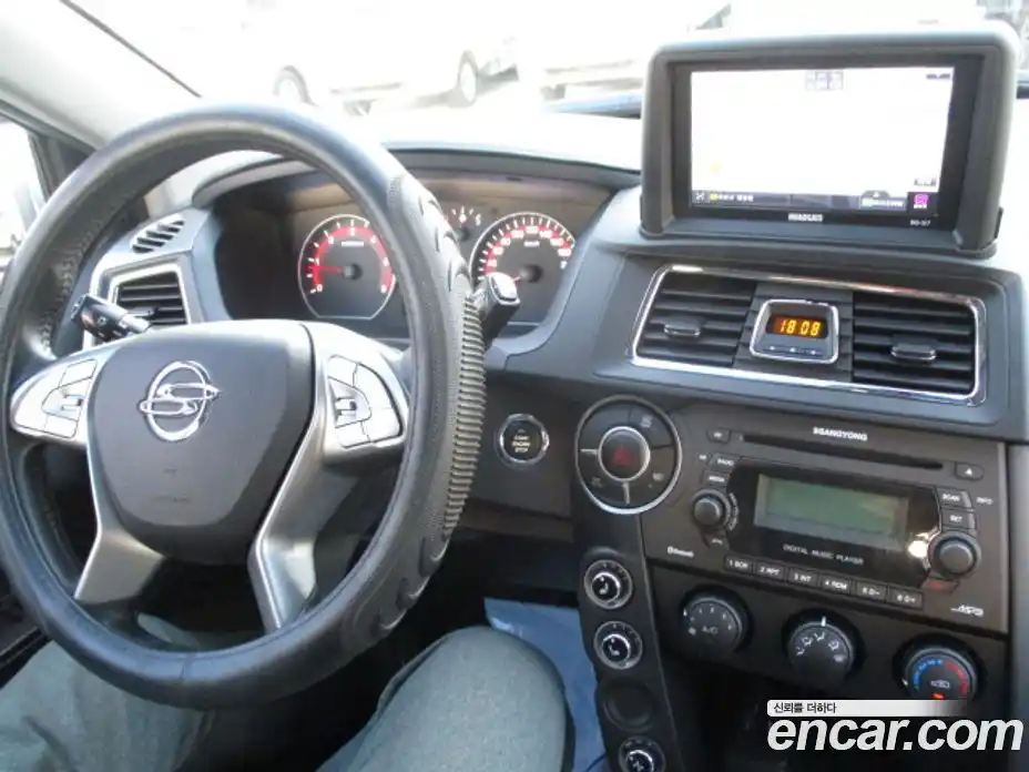 SsangYong Korando 2016 2.2 Автомат в Москве № 1344514, фото 14