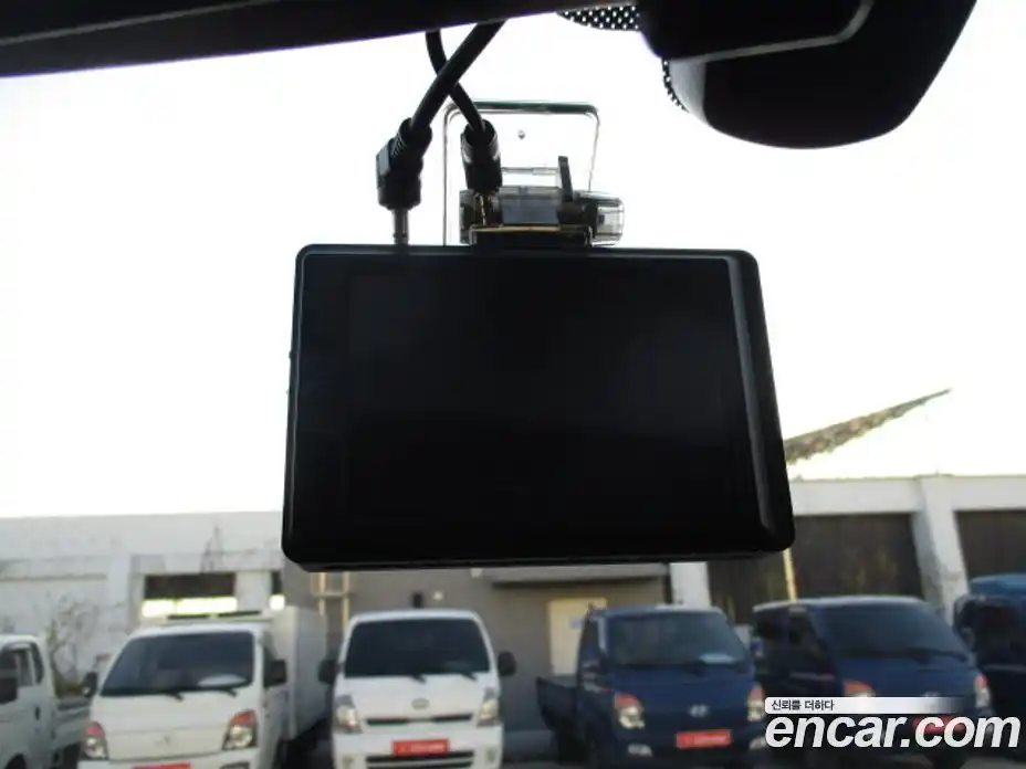 SsangYong Korando 2016 2.2 Автомат в Москве № 1344514, фото 16