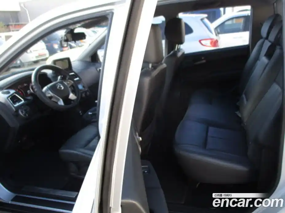 SsangYong Korando 2016 2.2 Автомат в Москве № 1344514, фото 7