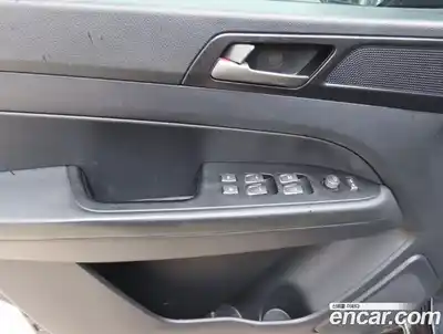 SsangYong Rexton 2020 2.2 Автомат в Москве № 1344634, миниатюра 6