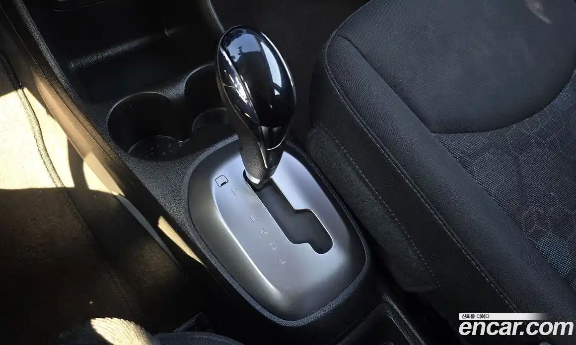 Chevrolet Spark 2016 1.0 гидро в Москве, фото 9
