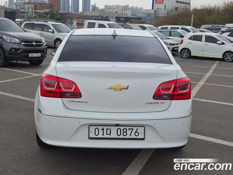 Chevrolet Cruze 2015 1.8 Автомат в Москве № 1345948, фото 6
