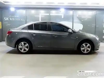 Chevrolet Cruze 2011 1.8 Автомат в Москве № 1345951, миниатюра 3