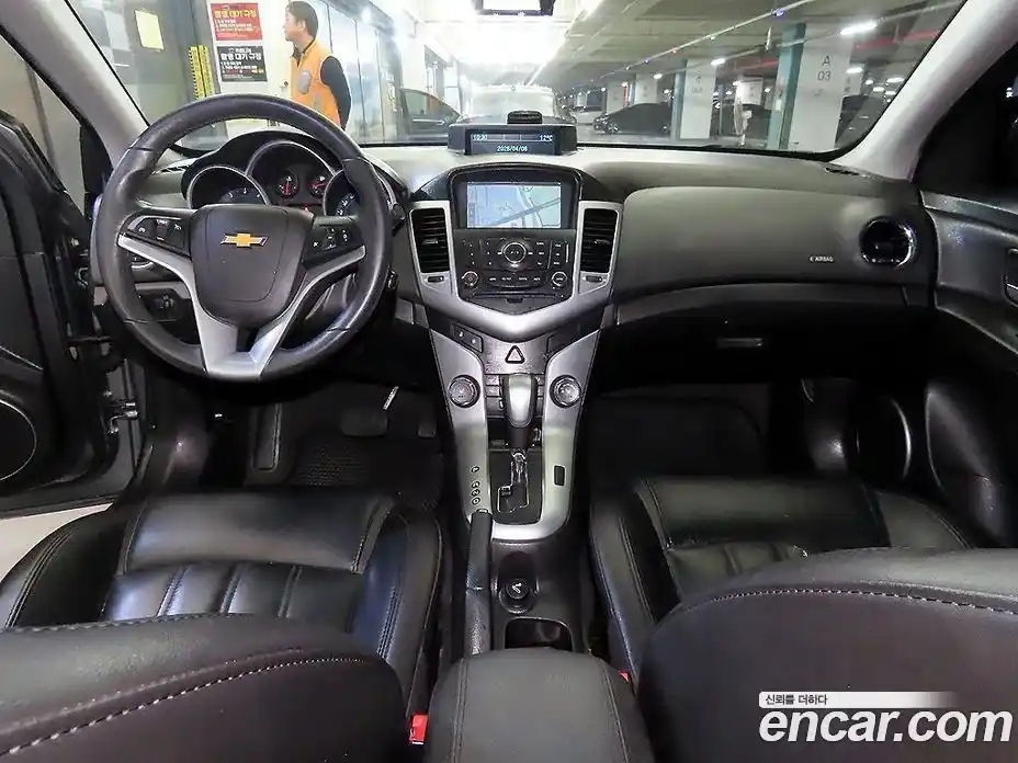 Chevrolet Cruze 2011 1.8 Автомат в Москве № 1345951, фото 10