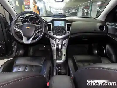 Chevrolet Cruze 2011 1.8 Автомат в Москве № 1345951, миниатюра 10