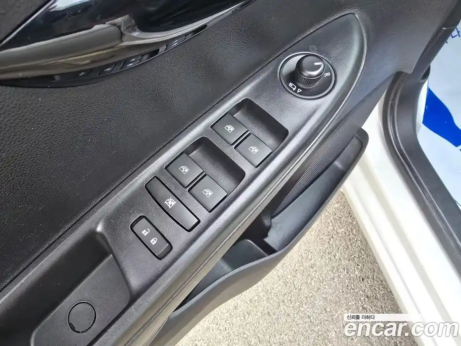 Chevrolet Spark 2016 1.0 Автомат в Москве № 1345983, фото 18