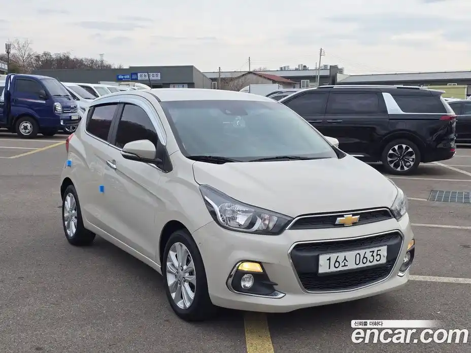 Chevrolet Spark 2016 1.0 Автомат в Москве № 1345983, фото 3