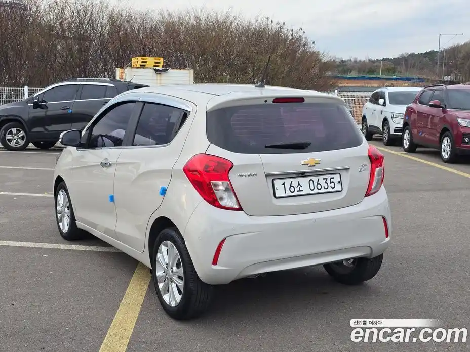 Chevrolet Spark 2016 1.0 Автомат в Москве № 1345983, фото 8