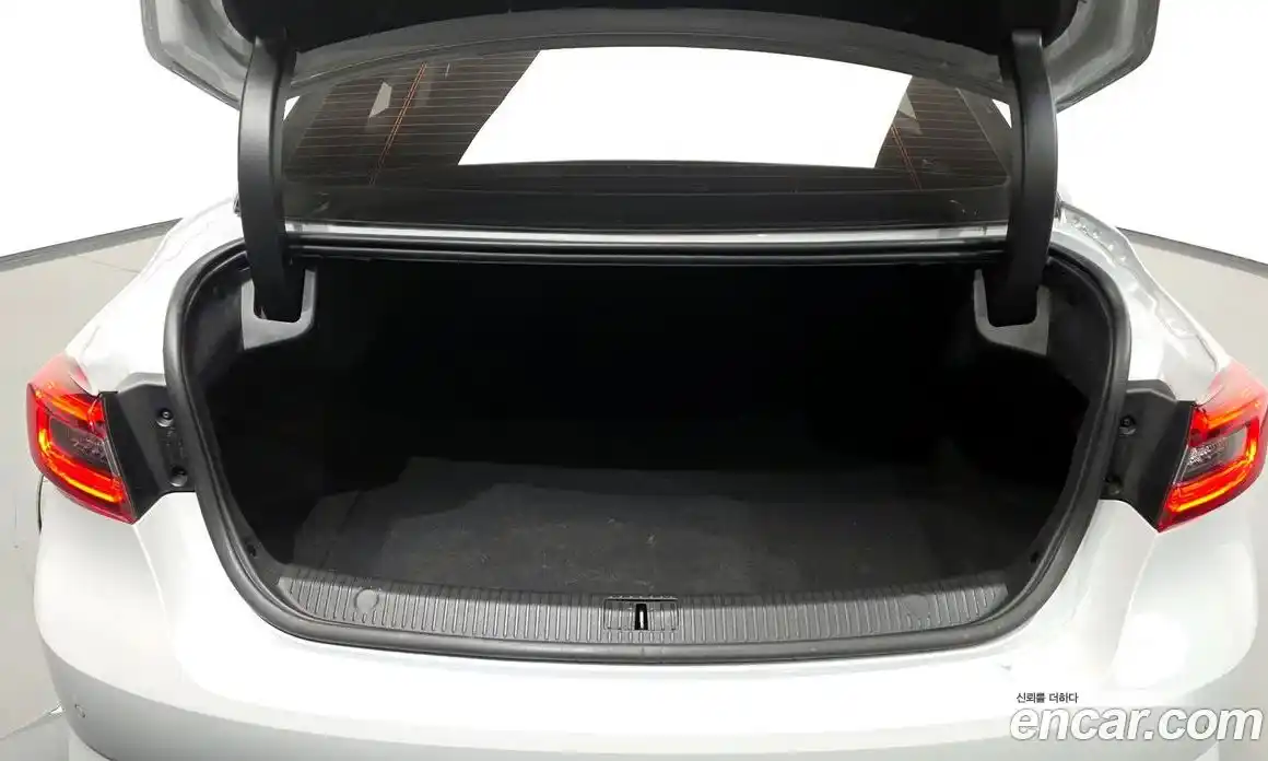 Renault SM6 2019 2.0 гидро в Москве № 1346620, фото 20