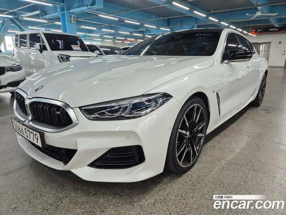 BMW 8-Series 2023 4.4 гидро в Москве № 1347174, фото 2
