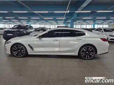 BMW 8-Series 2023 4.4 гидро в Москве № 1347174, миниатюра 3