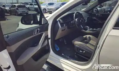 BMW X6M 2023 4.4 гидро в Москве № 1347284, миниатюра 10