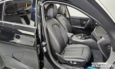 BMW 3-Series 2021 2.0 Автомат в Москве № 1347335, миниатюра 12