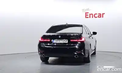 BMW 3-Series 2021 2.0 Автомат в Москве № 1347335, миниатюра 4