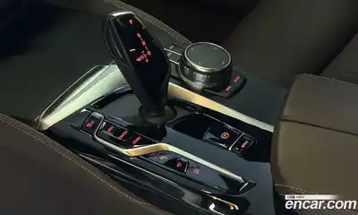 BMW 6-Series 2024 2.0 Автомат в Москве № 1347368, миниатюра 9