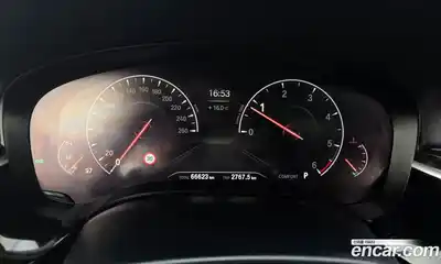 BMW 6-Series 2019 2.0 Автомат в Москве № 1347438, миниатюра 7