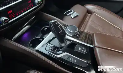 BMW 6-Series 2019 2.0 Автомат в Москве № 1347438, миниатюра 8