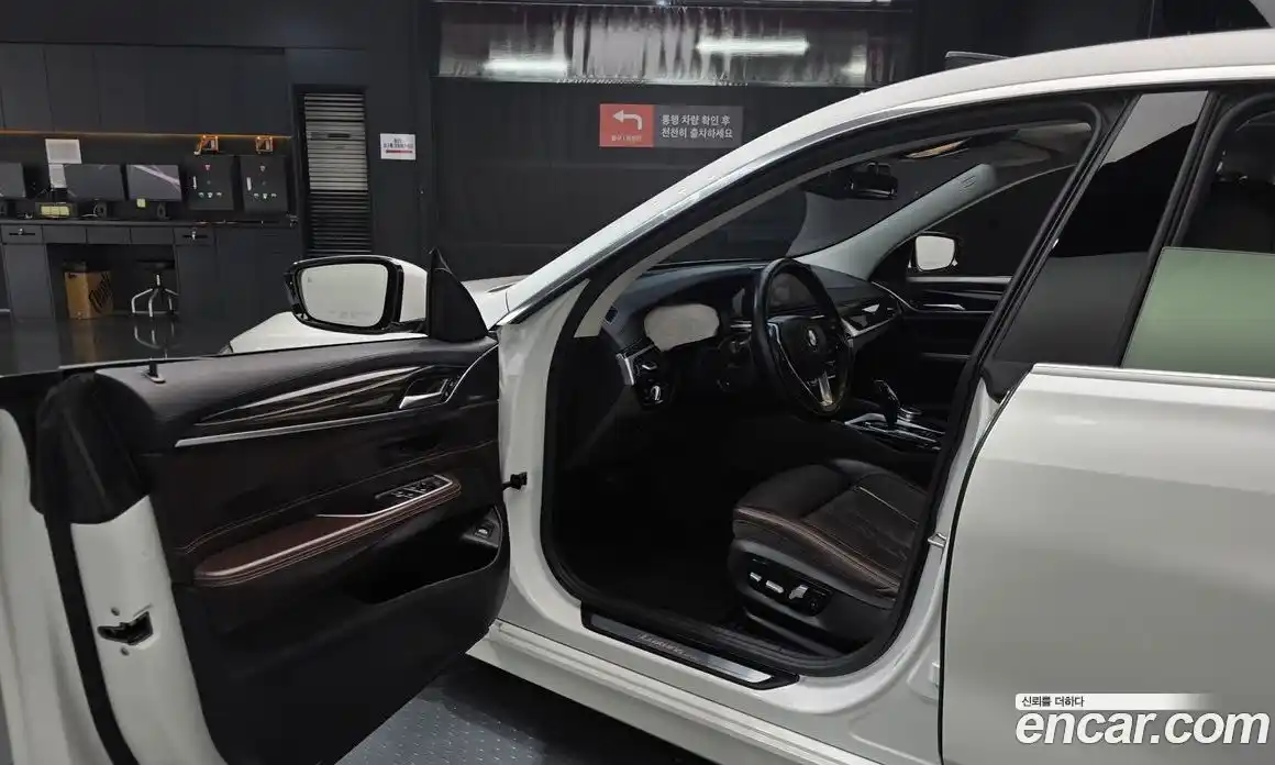 BMW 6-Series 2019 2.0 Автомат в Москве № 1347438, фото 9