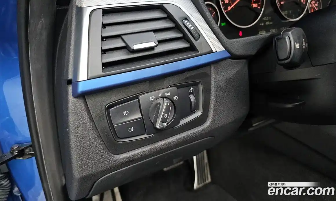 BMW 3-Series 2016 2.0 Автомат в Москве № 1347460, фото 18