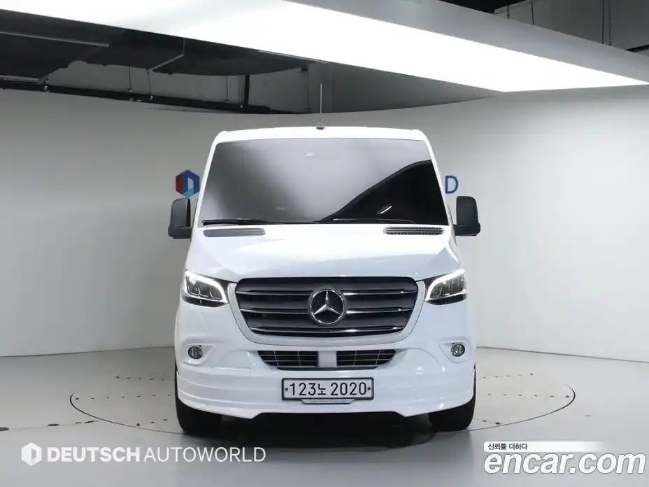 Mercedes-Benz Sprinter 2019 3.0 гидро в Москве № 1347984, фото 3
