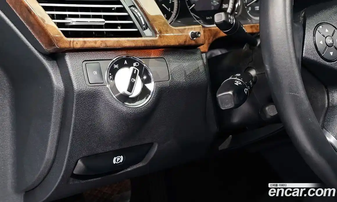 Mercedes-Benz E-Class 2010 3.0 гидро в Москве № 1348043, фото 17