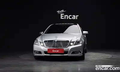 Mercedes-Benz E-Class 2010 3.0 гидро в Москве № 1348043, миниатюра 3