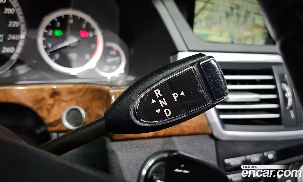 Mercedes-Benz E-Class 2010 3.0 гидро в Москве № 1348043, фото 9