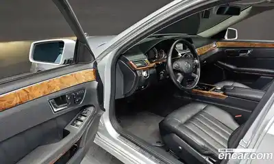 Mercedes-Benz E-Class 2010 3.0 гидро в Москве № 1348043, миниатюра 10
