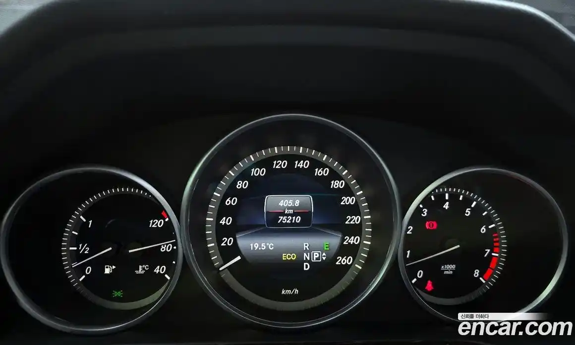 Mercedes-Benz E-Class 2013 2.0 гидро в Москве № 1348064, фото 8