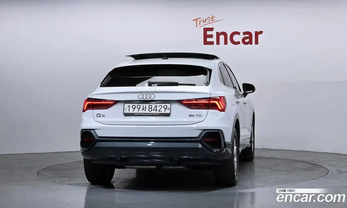 Audi Q3 2020 2.0 гидро в Москве № 1348384, фото 4