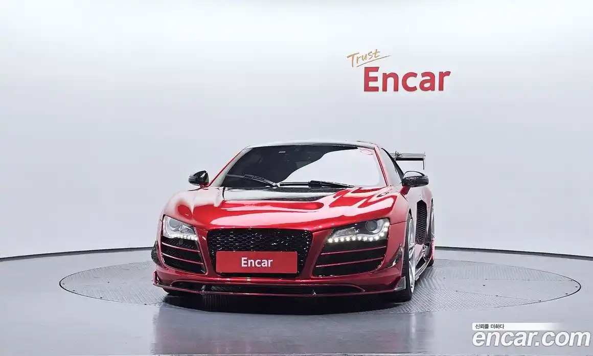 Audi R8 2011 5.2 гидро в Москве № 1348435, фото 3