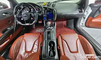 Audi R8 2011 5.2 гидро в Москве № 1348435, миниатюра 7