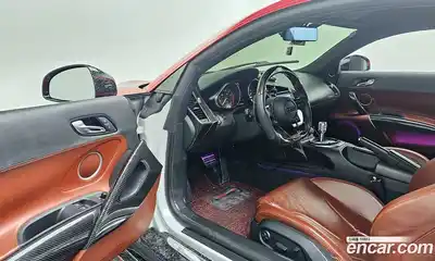 Audi R8 2011 5.2 гидро в Москве № 1348435, миниатюра 10