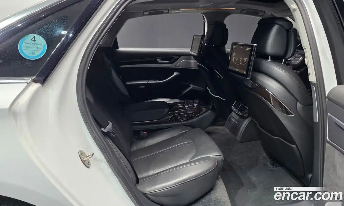 Audi A8 2015 4.1 гидро в Москве № 1348539, фото 12