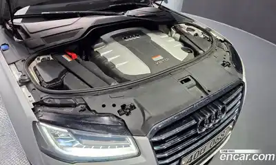Audi A8 2015 4.1 гидро в Москве № 1348539, миниатюра 6