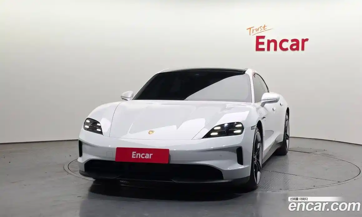 Porsche Taycan 2025 0.1 гидро в Москве № 1348926, фото 3