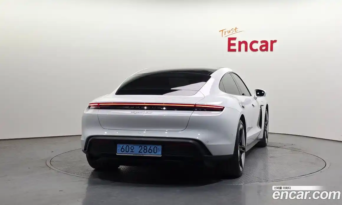 Porsche Taycan 2025 0.1 гидро в Москве № 1348926, фото 4