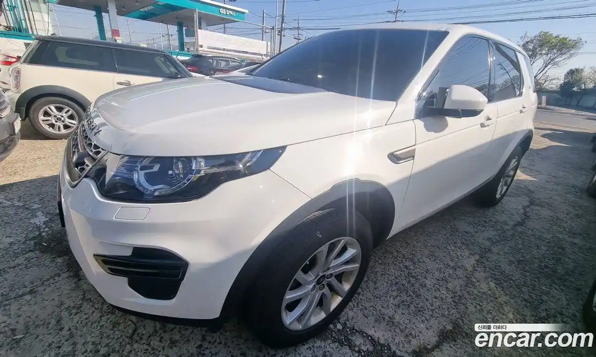 Land Rover Discovery Sport 2017 2.0 гидро в Москве № 1349625, фото 6
