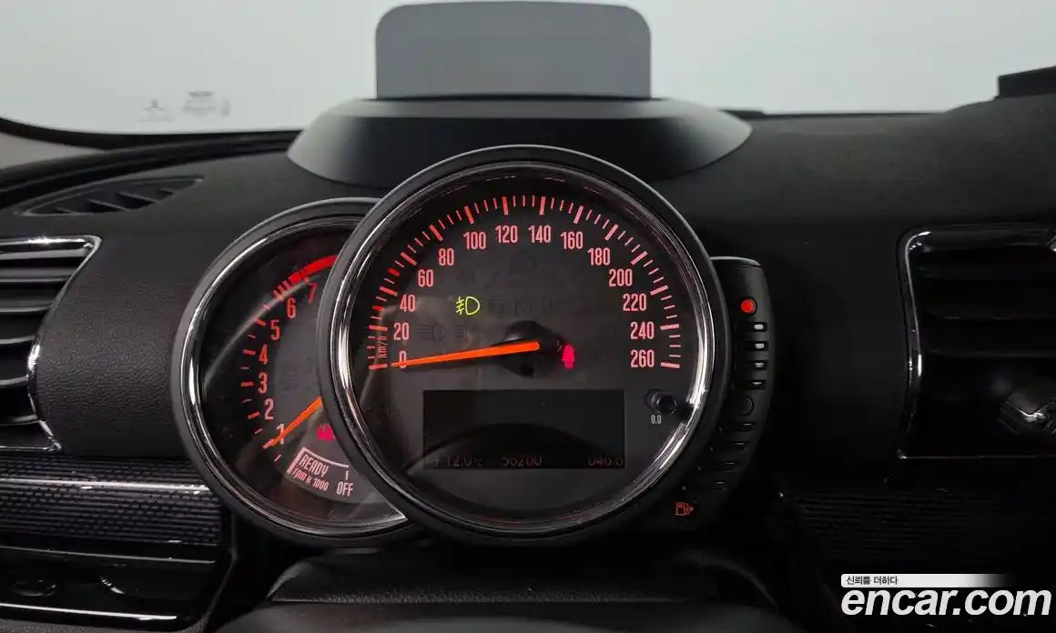Mini Clubman 2017 1.5 гидро в Москве № 1349698, фото 8