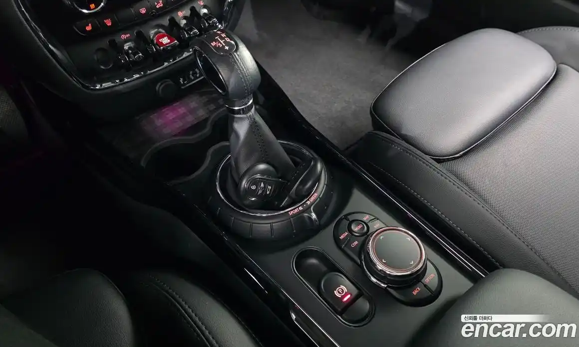 Mini Clubman 2017 1.5 гидро в Москве № 1349698, фото 9