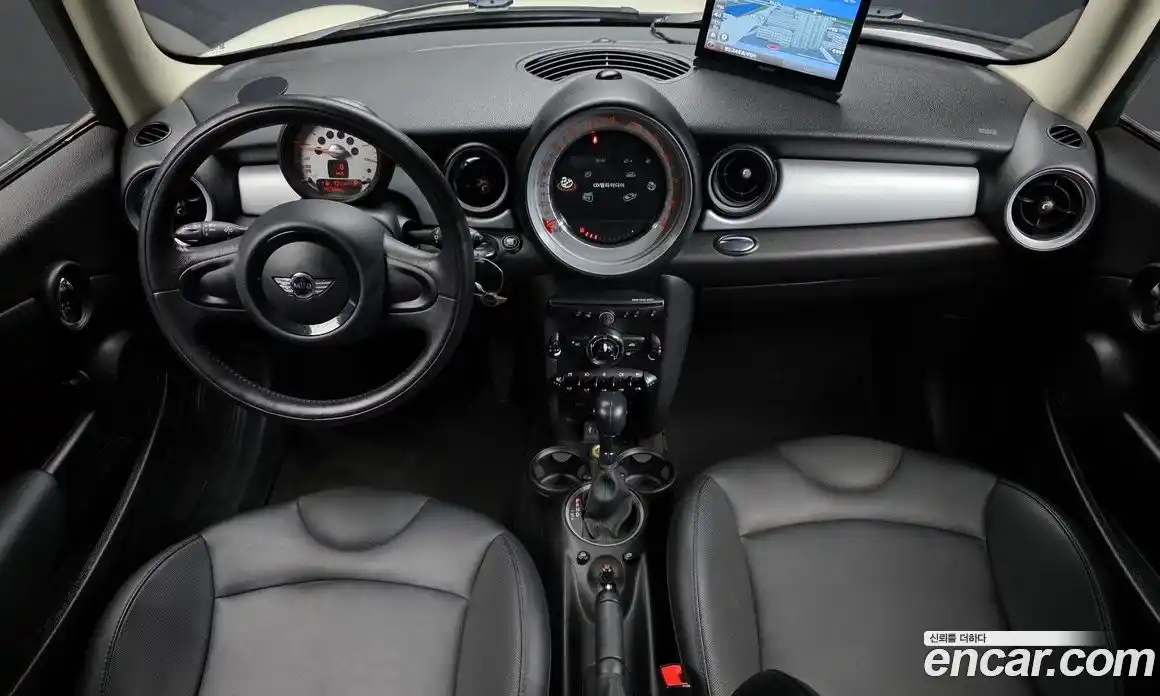 Mini Cooper 2013 1.6 гидро в Москве № 1349813, фото 7