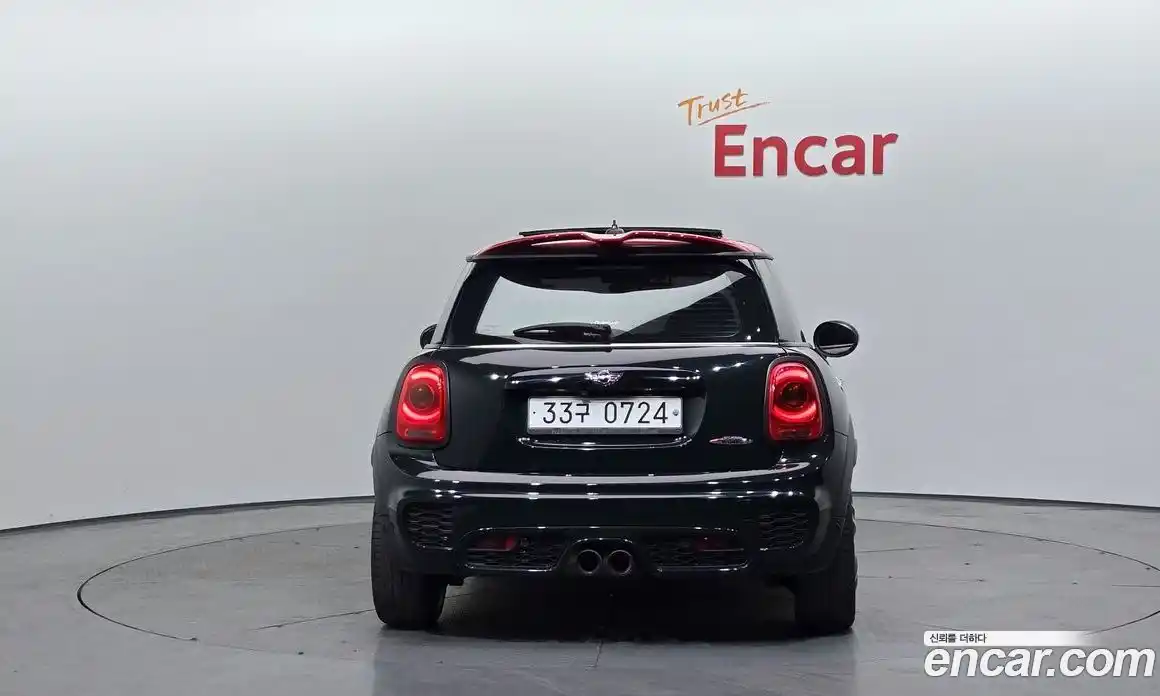 Mini Cooper 2015 2.0 гидро в Москве № 1349843, фото 4