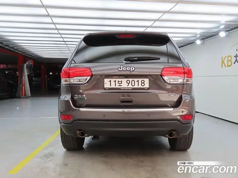 Jeep Cherokee 2015 3.0 гидро в Москве № 1350632, фото 3